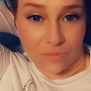 Meet your Posher, Kendra